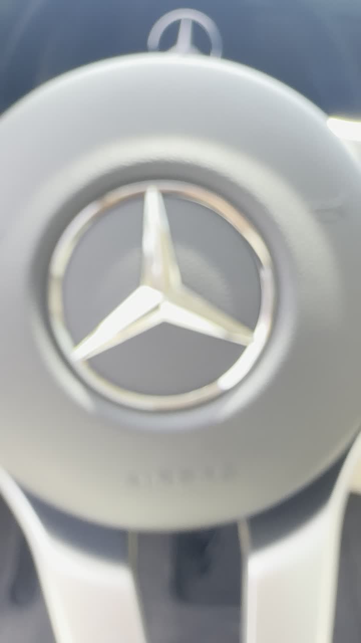 Mercedes detailing clip 20